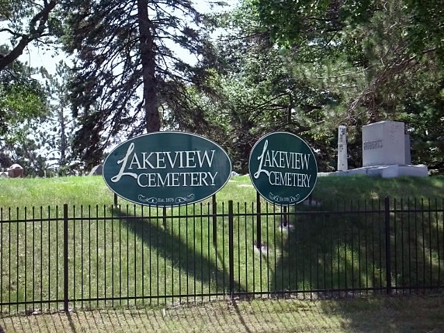 Lakeview Cemetery